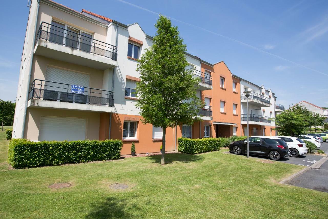 A.M.L Appartement Caudry Buitenkant foto